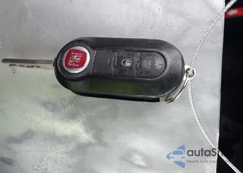 2013 Fiat 500 Pop z USA, uszkodzony, nr VIN 3C3CFFAR3DT575539